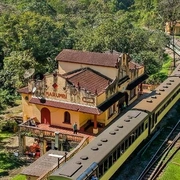 A Magia do Natal em Curitiba e o Charmoso Passeio de Trem em Morretes